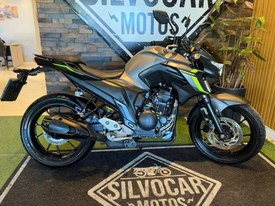 YAMAHA FZ25 FAZER ABS 